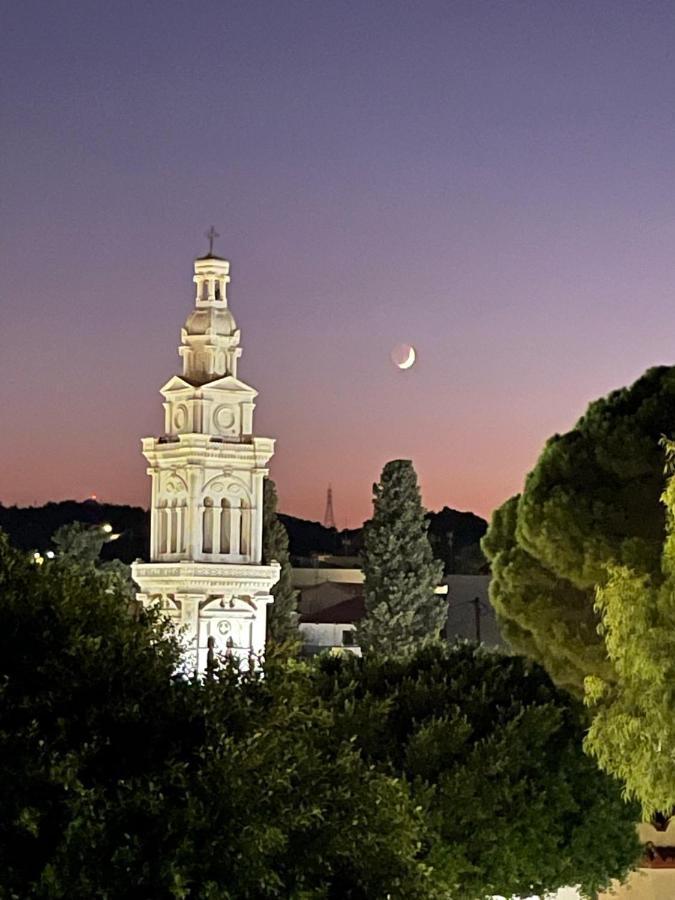 Scala Aparts & - Rhodes
